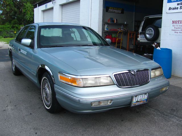 Mercury Grand Marquis 1995 photo 1