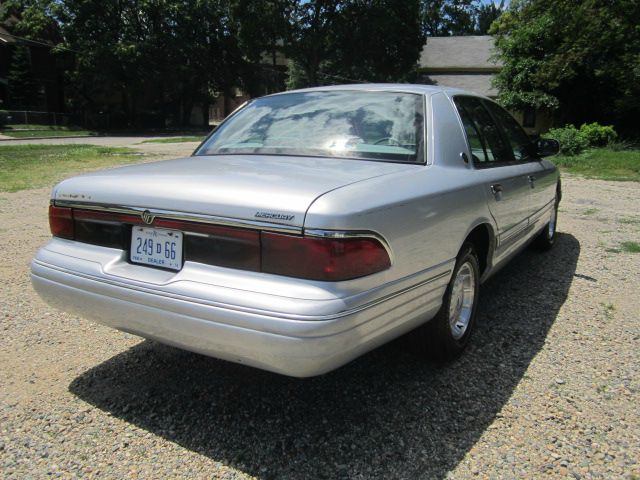 Mercury Grand Marquis 1995 photo 4