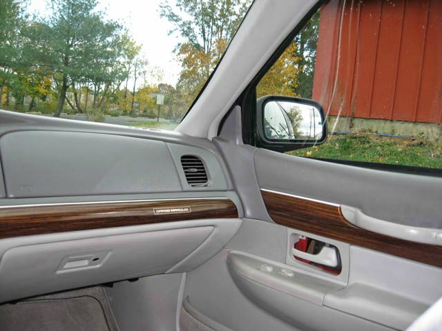 Mercury Grand Marquis XLS Sedan