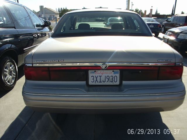 Mercury Grand Marquis 1997 photo 4