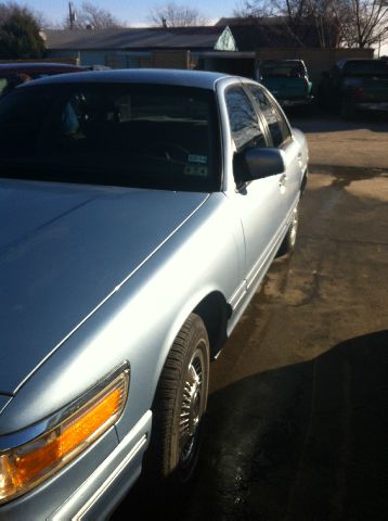 Mercury Grand Marquis 1997 photo 4