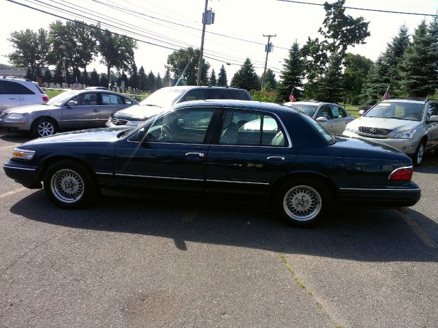 Mercury Grand Marquis 1997 photo 4