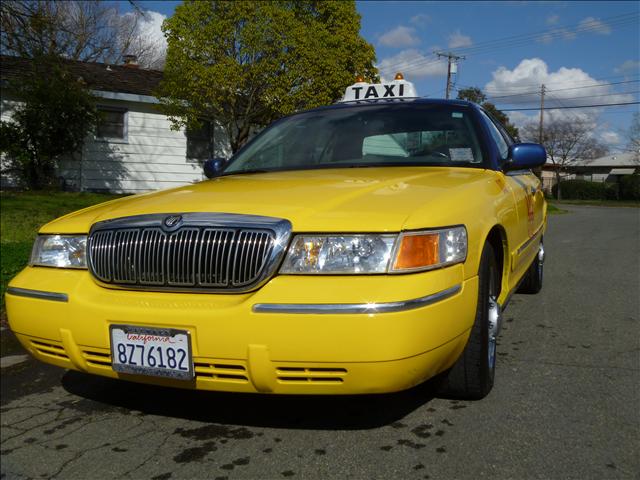 Mercury Grand Marquis 1998 photo 1