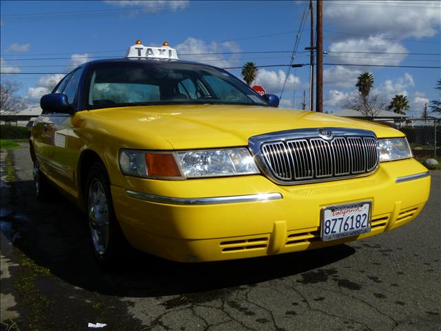 Mercury Grand Marquis 1998 photo 3