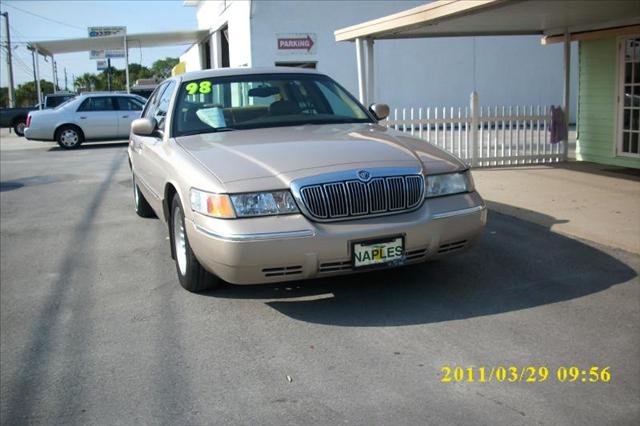 Mercury Grand Marquis 1998 photo 2
