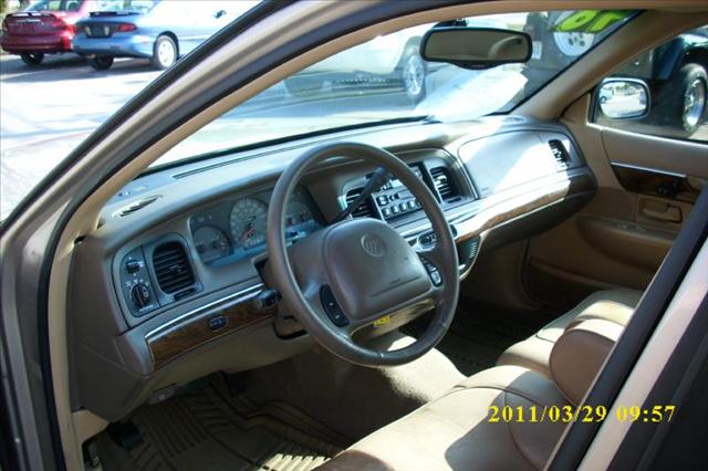Mercury Grand Marquis 1998 photo 3