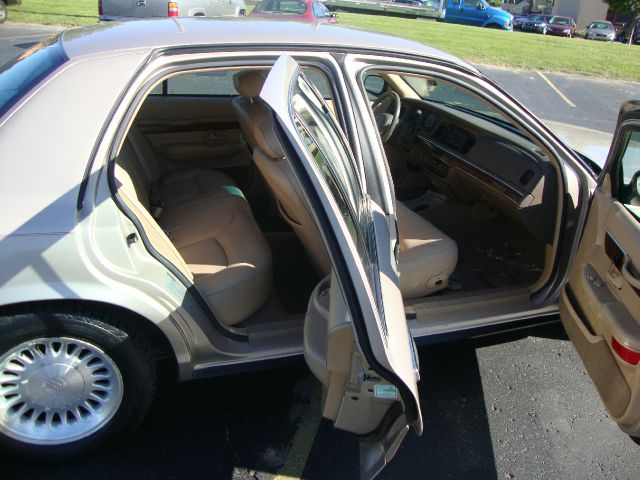Mercury Grand Marquis 1998 photo 3
