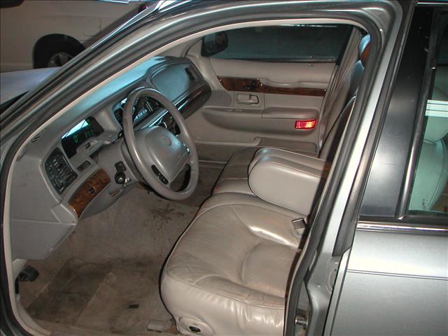 Mercury Grand Marquis 1998 photo 1