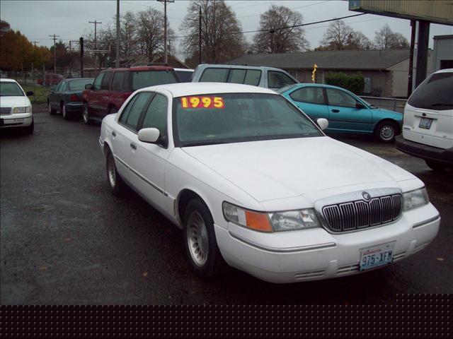 Mercury Grand Marquis Touring W/nav.sys Sedan