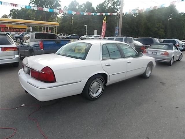 Mercury Grand Marquis 1998 photo 3