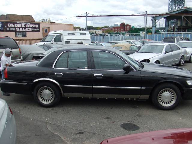 Mercury Grand Marquis 1998 photo 1