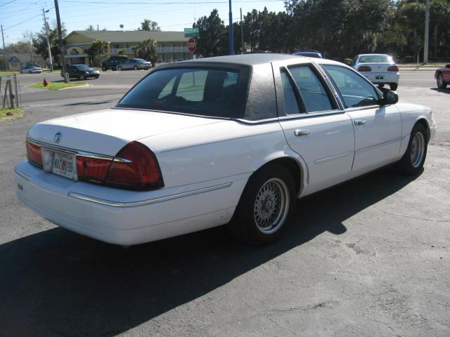 Mercury Grand Marquis 1998 photo 4