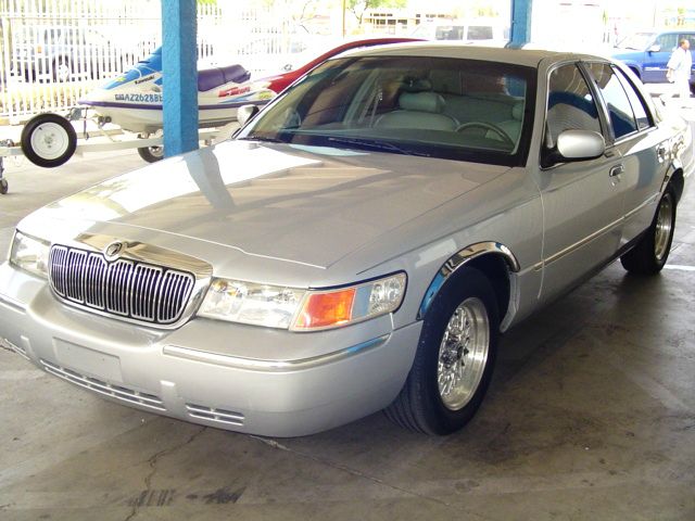 Mercury Grand Marquis 1998 photo 1