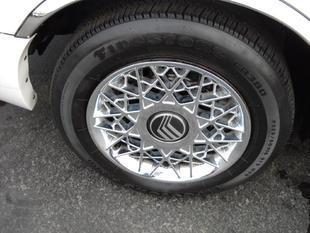 Mercury Grand Marquis XLS Sedan