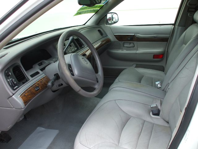 Mercury Grand Marquis Touring W/nav.sys Sedan