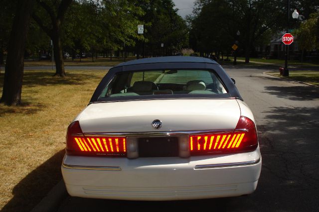 Mercury Grand Marquis 1999 photo 2