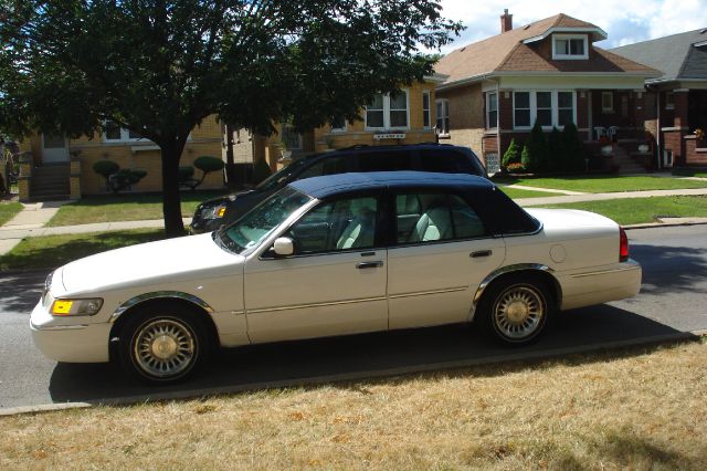 Mercury Grand Marquis 1999 photo 4