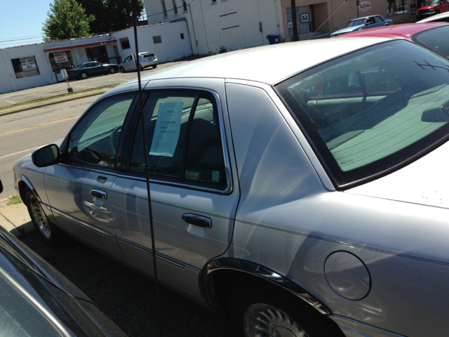 Mercury Grand Marquis 1999 photo 1