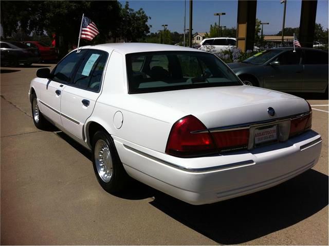 Mercury Grand Marquis 1999 photo 3