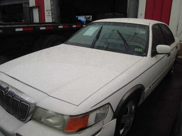 Mercury Grand Marquis 1999 photo 3