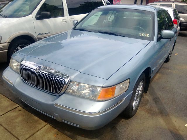 Mercury Grand Marquis XLS Sedan