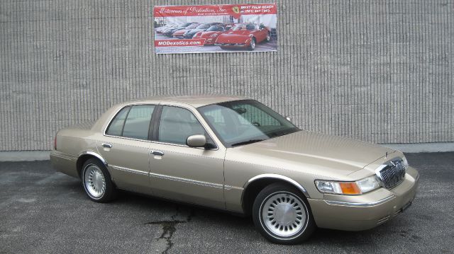 Mercury Grand Marquis 1999 photo 3