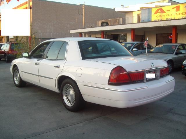 Mercury Grand Marquis 2000 photo 1