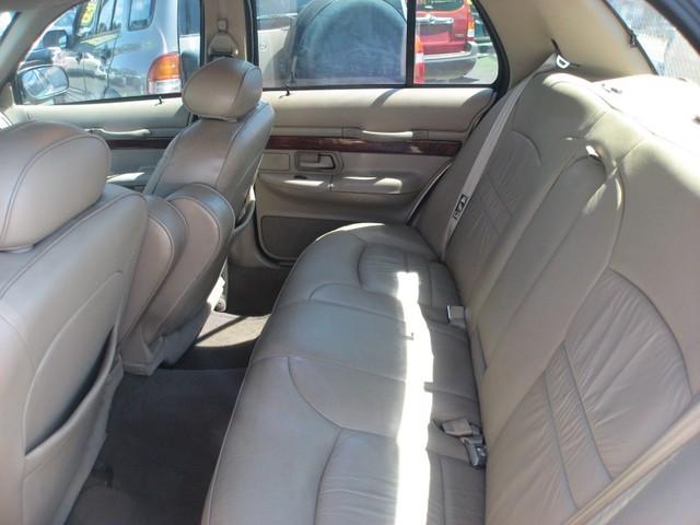 Mercury Grand Marquis 2000 photo 4