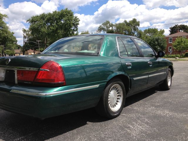 Mercury Grand Marquis 2000 photo 3
