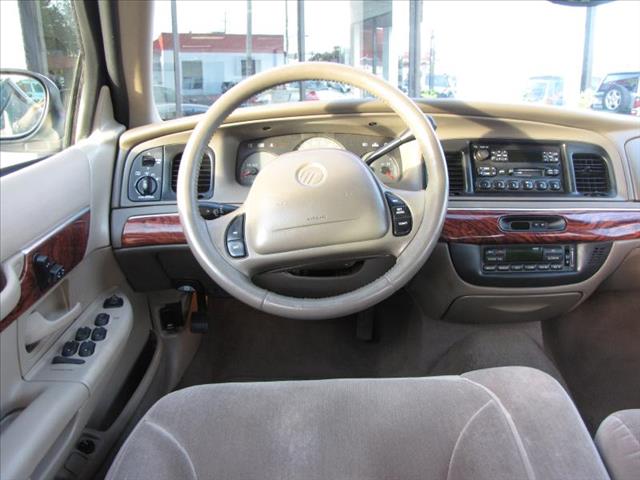 Mercury Grand Marquis 2000 photo 4
