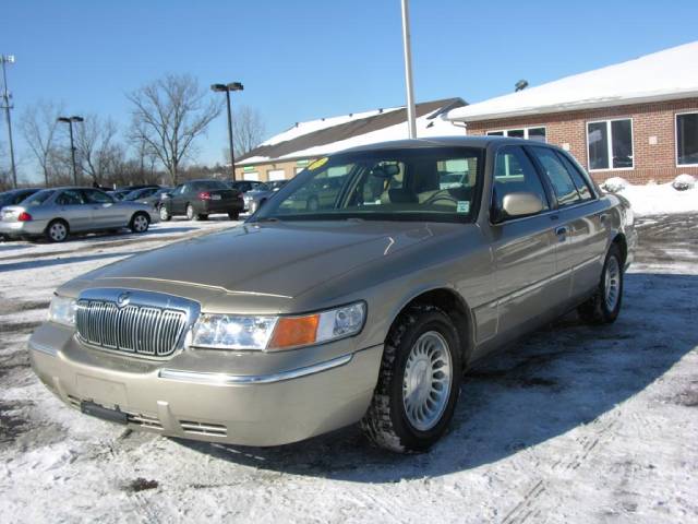 Mercury Grand Marquis Touring W/nav.sys Sedan