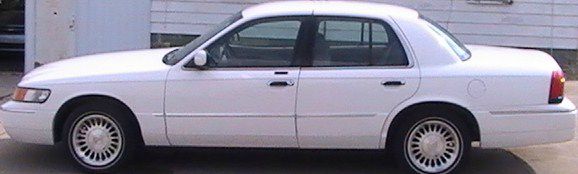 Mercury Grand Marquis 2000 photo 2