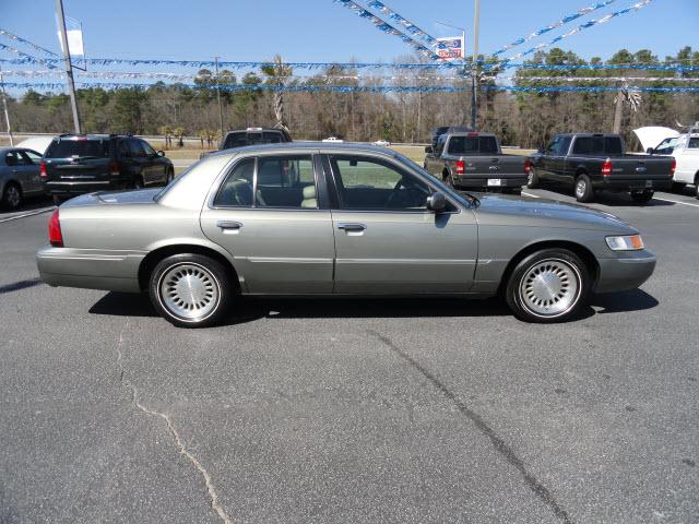 Mercury Grand Marquis 2000 photo 1