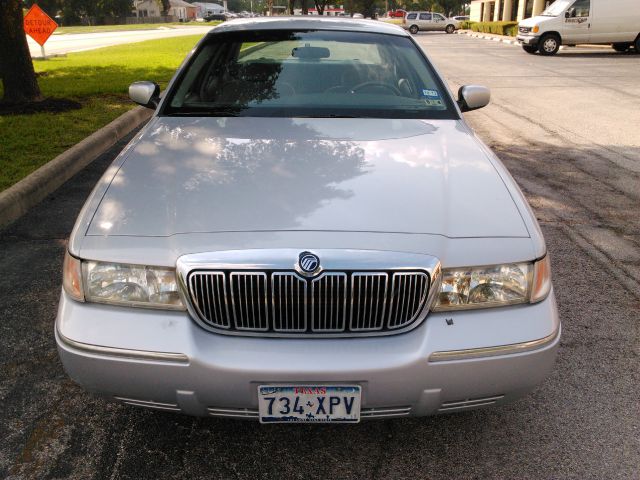 Mercury Grand Marquis 2000 photo 11