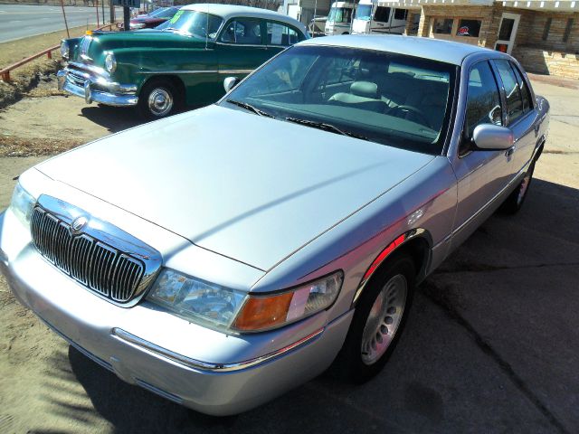 Mercury Grand Marquis 2000 photo 1