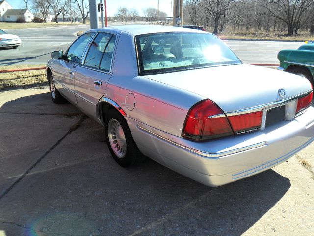 Mercury Grand Marquis 2000 photo 4