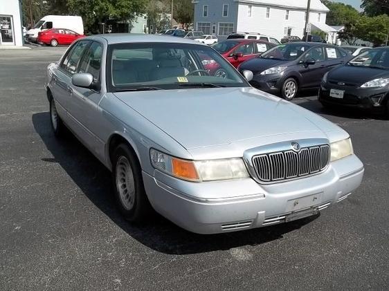 Mercury Grand Marquis 2000 photo 1