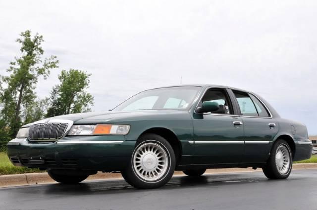 Mercury Grand Marquis 2000 photo 2