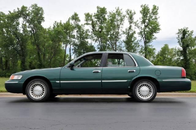 Mercury Grand Marquis 2000 photo 3