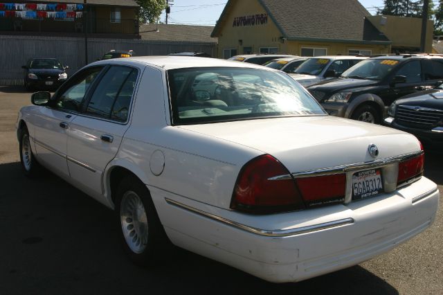 Mercury Grand Marquis Touring W/nav.sys Sedan