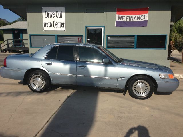 Mercury Grand Marquis 2000 photo 3