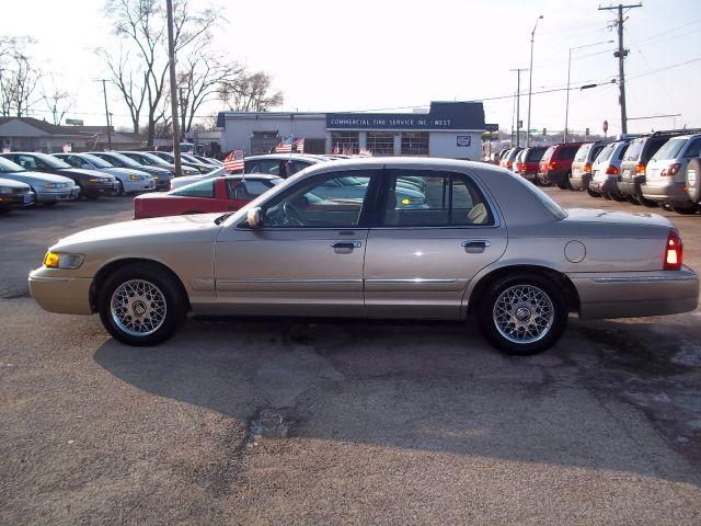 Mercury Grand Marquis XLS Sedan