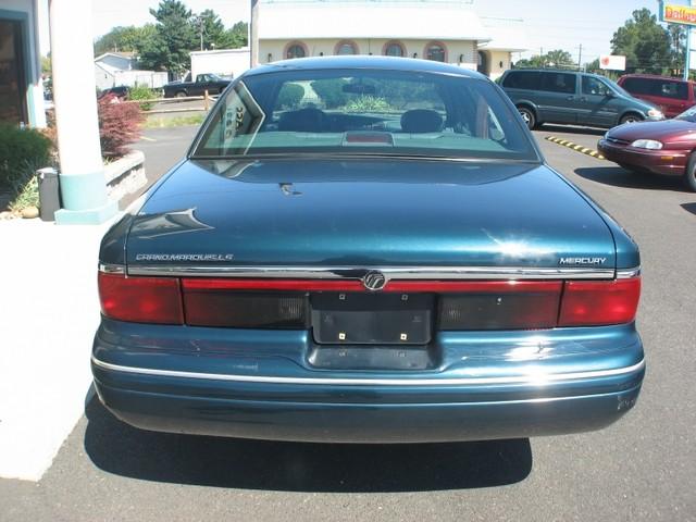 Mercury Grand Marquis 2000 photo 3