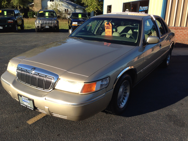 Mercury Grand Marquis 2000 photo 3