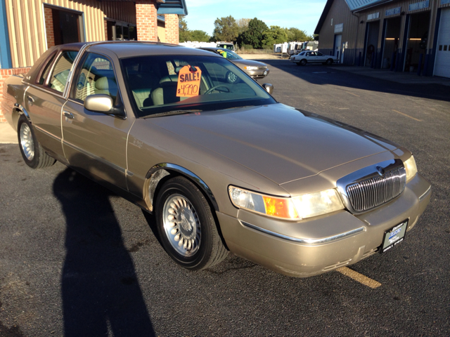 Mercury Grand Marquis 2000 photo 4