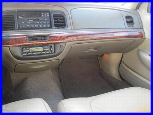 Mercury Grand Marquis 2000 photo 3