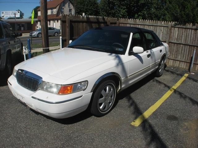 Mercury Grand Marquis 2000 photo 3