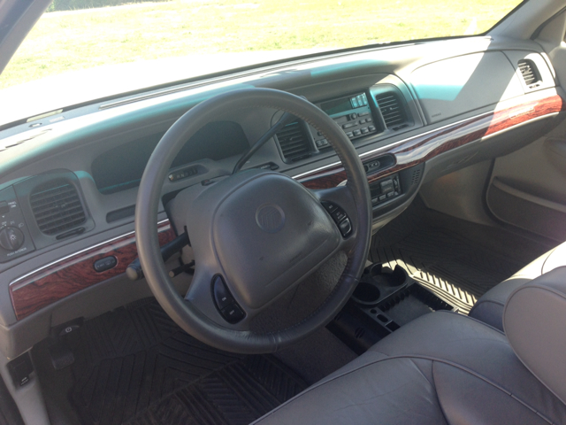 Mercury Grand Marquis Touring W/nav.sys Sedan