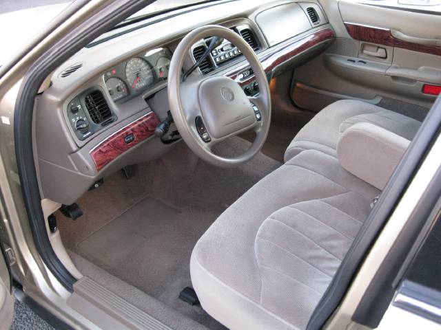 Mercury Grand Marquis 2000 photo 4