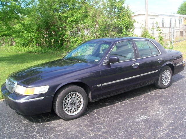 Mercury Grand Marquis C1500 Scottsdale Sedan